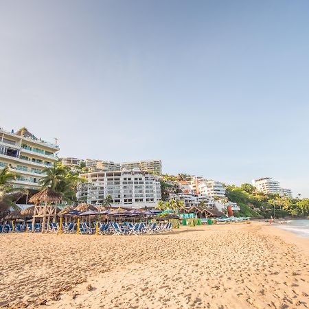 Blue Chairs Beachfront Resort Puerto Vallarta - Adults Only ภายนอก รูปภาพ
