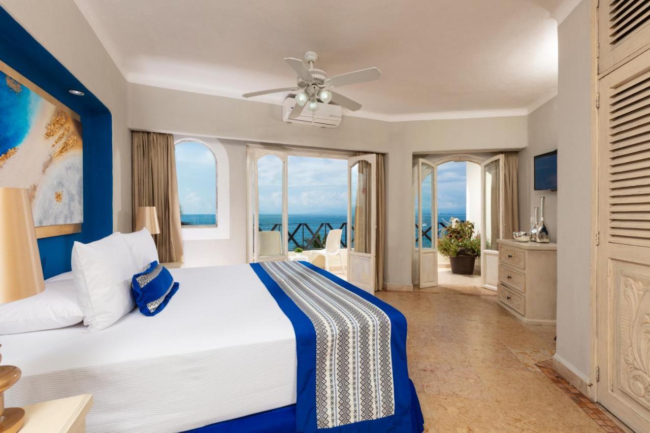 Blue Chairs Beachfront Resort Puerto Vallarta - Adults Only ภายนอก รูปภาพ