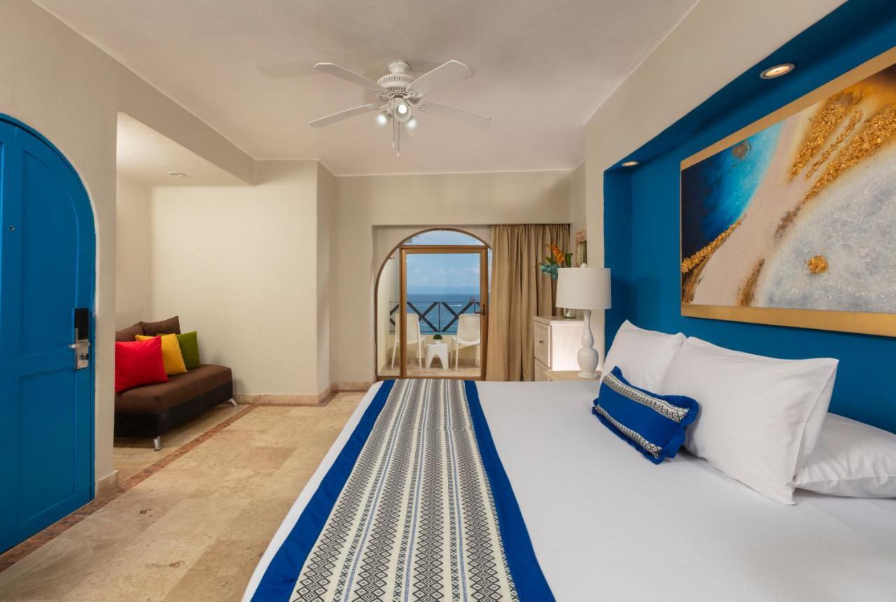 Blue Chairs Beachfront Resort Puerto Vallarta - Adults Only ภายนอก รูปภาพ