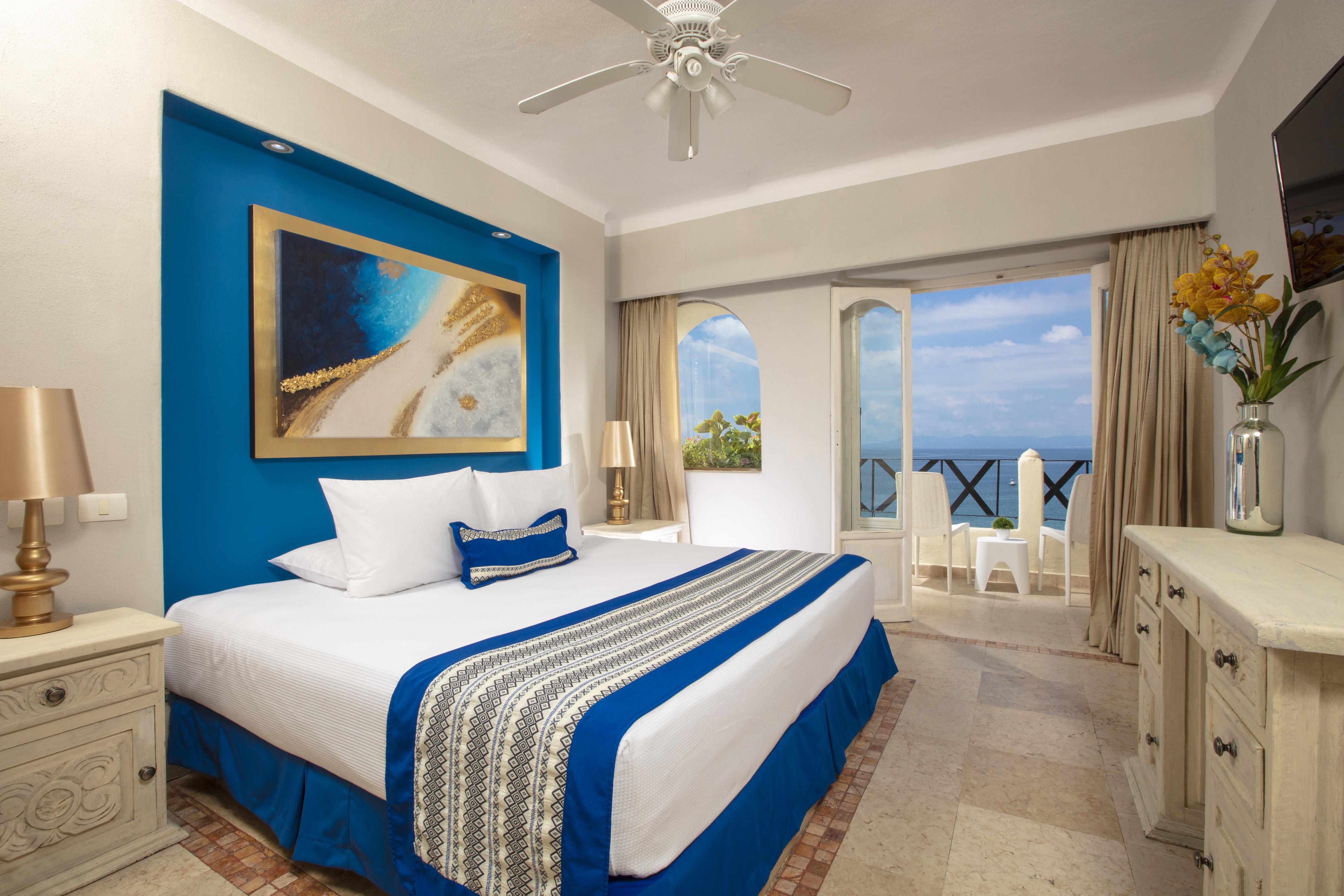 Blue Chairs Beachfront Resort Puerto Vallarta - Adults Only ภายนอก รูปภาพ