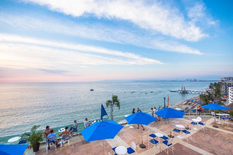 Blue Chairs Beachfront Resort Puerto Vallarta - Adults Only ภายนอก รูปภาพ