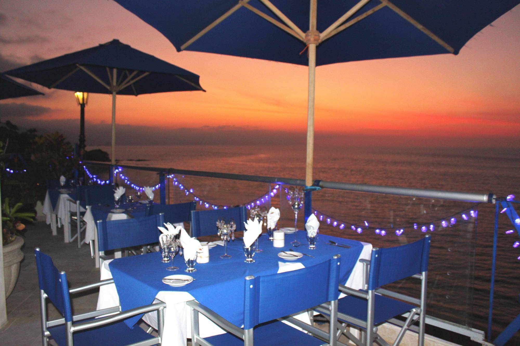 Blue Chairs Beachfront Resort Puerto Vallarta - Adults Only ภายนอก รูปภาพ